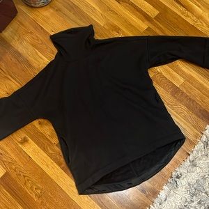 Athleta Cozy Karma Funnel neck sweatshirt black size small EUC